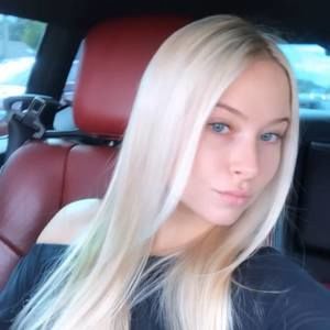 Meet your Posher, Lindsey